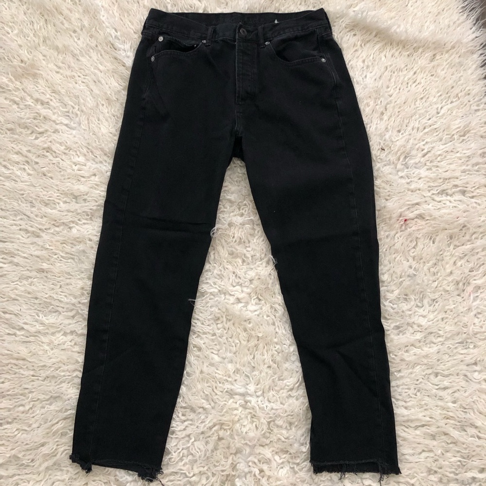 Women’s American Eagle girlfriend jeans